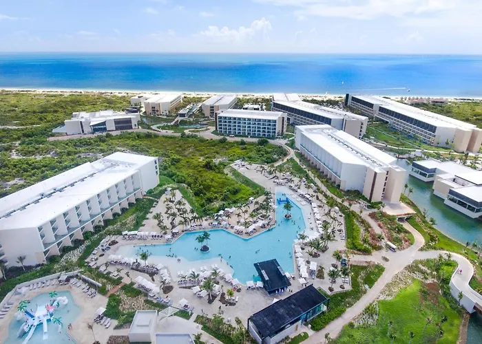 Grand Palladium Select Costa MujeresAll Inclusive Cancun