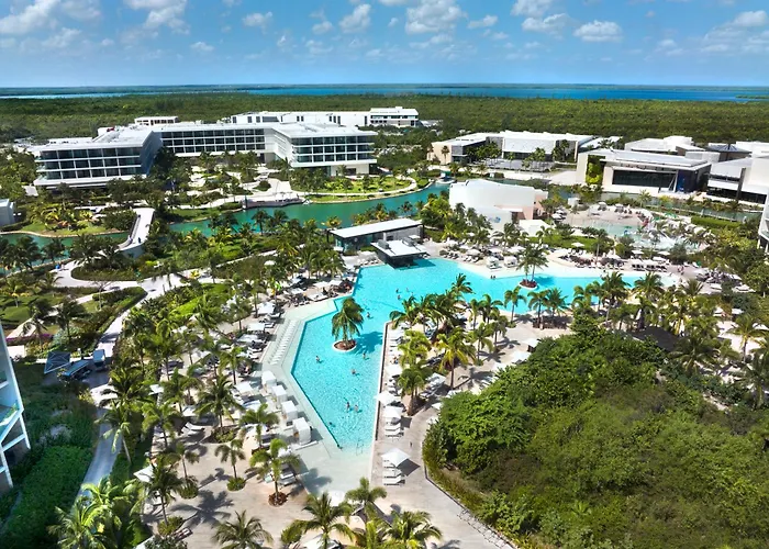 Grand Palladium Select Costa MujeresAll Inclusive Cancun